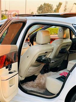 جاكوار XJ